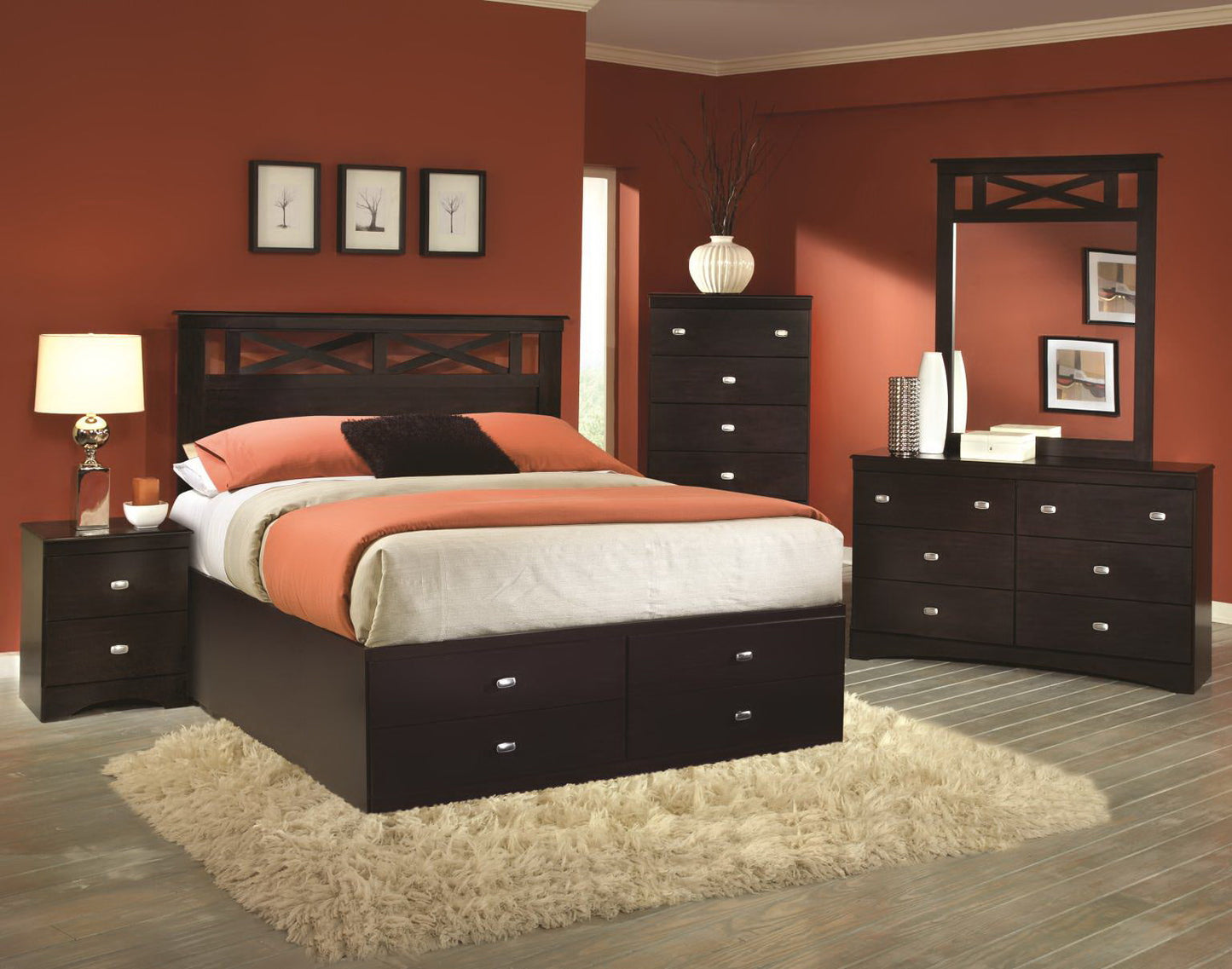 Tyler Queen Storage Rails