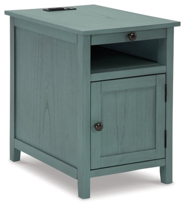Treytown Chairside End Table (Teal)