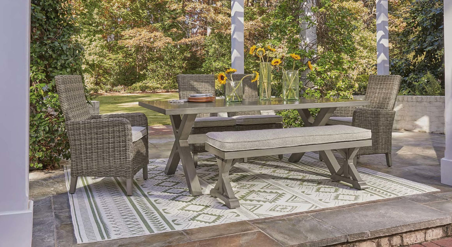 Beachcroft RECT Dining Table w/UMB OPT