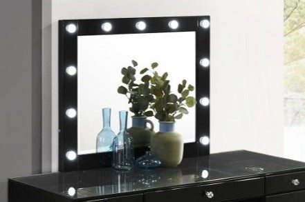 AVERY VANITY BLACK TOP BLACK