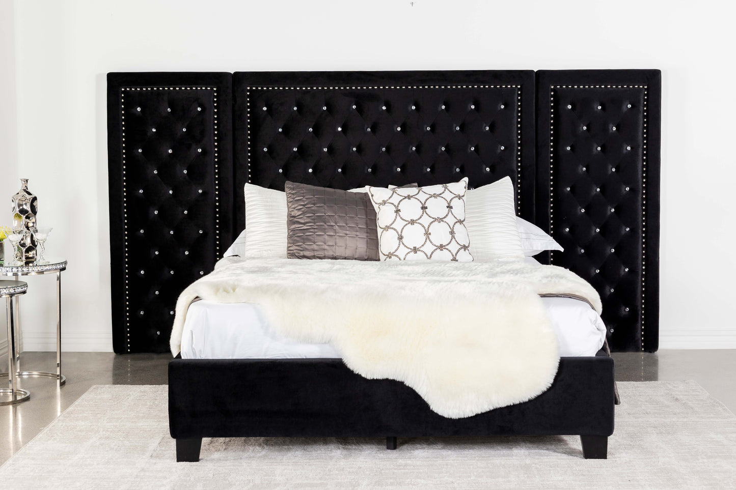 Hailey Upholstered Tufted Platform California King Bed Black
