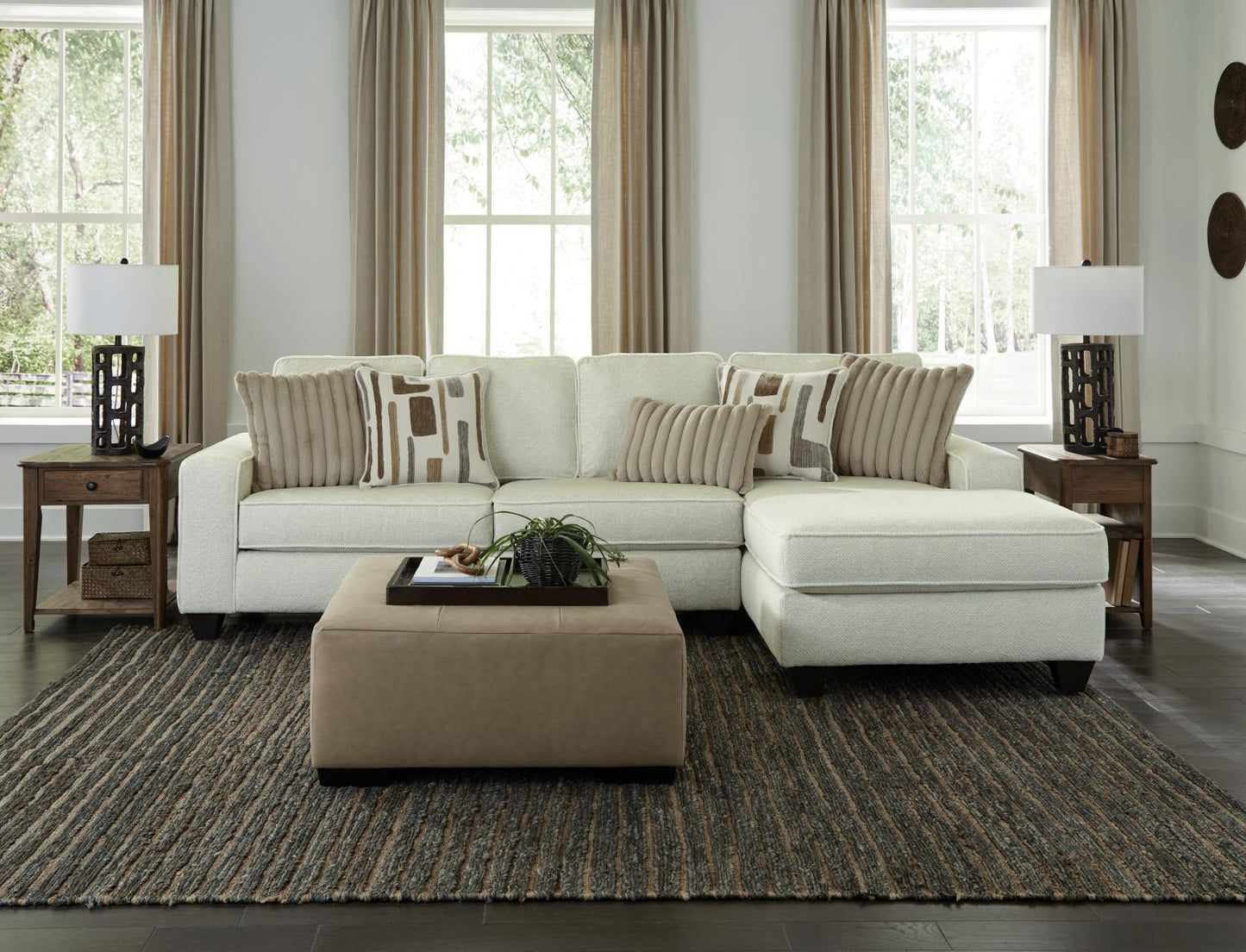 Palo Alto Ivory RAF Chaise