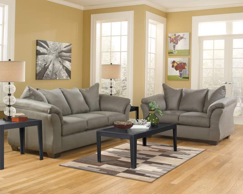 Darcy Cobblestone Loveseat