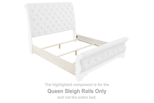 Realyn Chipped White Queen Sleigh Rails