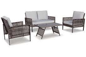 Lainey 4pc. Set