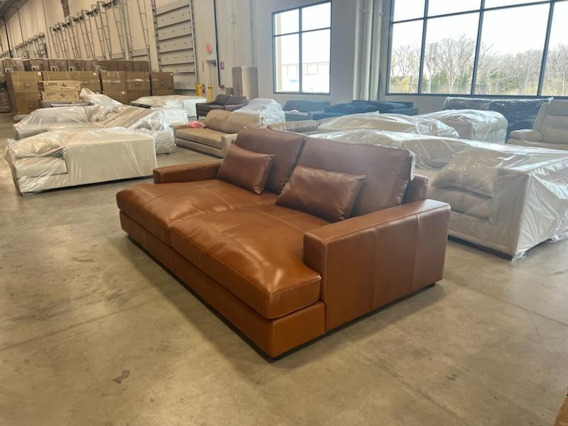 BAILEY BUTTERSCOTCH LEATHER SECTIONAL