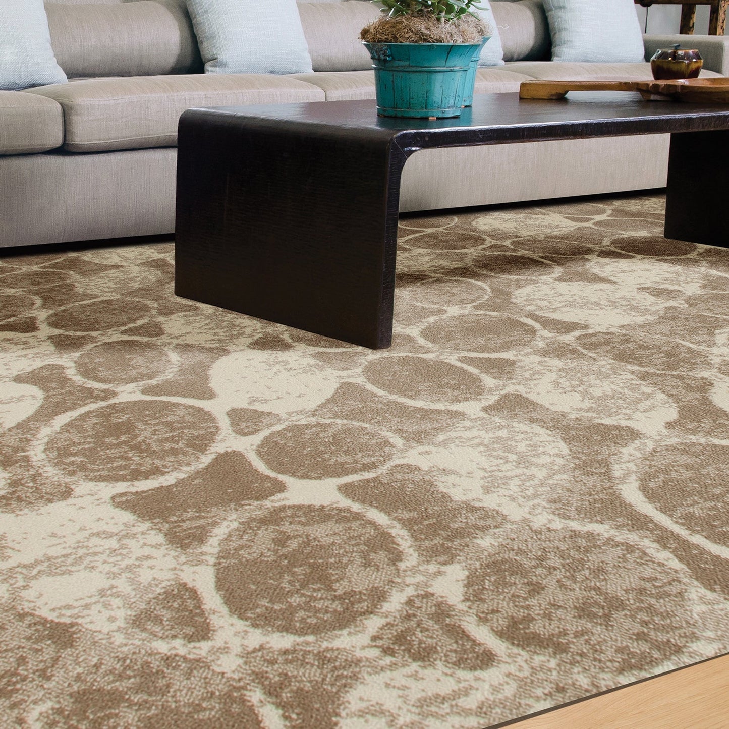 FERNDALE-AR_00_0293_BEIGE-ROUND 5.3-160x160
