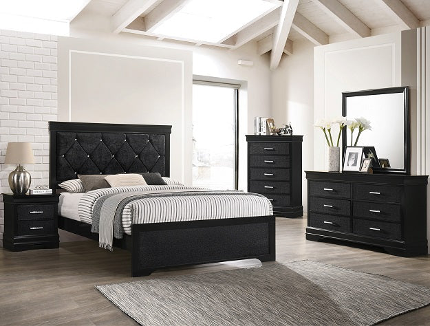 AMALIA BLACK CHEST