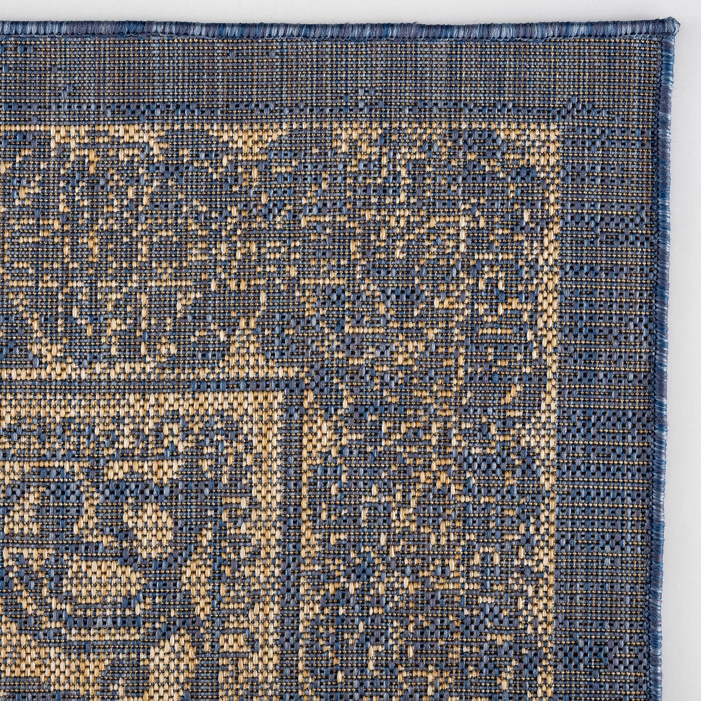 PLYMOUTH-SISO_00_01_BLUE-6.7 x 9.2-200x280