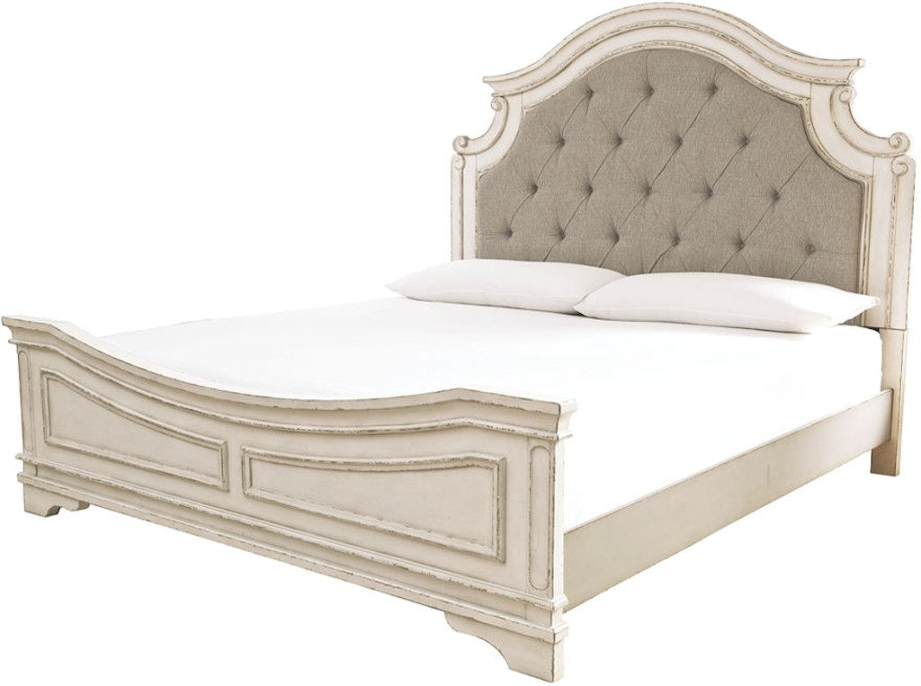 Realyn Chipped White Cal King Panel Rails