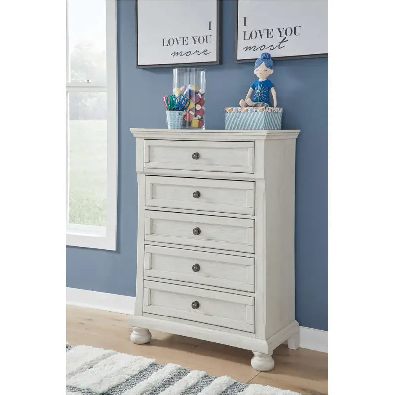 Robbinsdale Youth Five Drawer Chest
