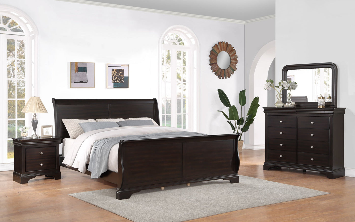 Dominique Queen 4PC