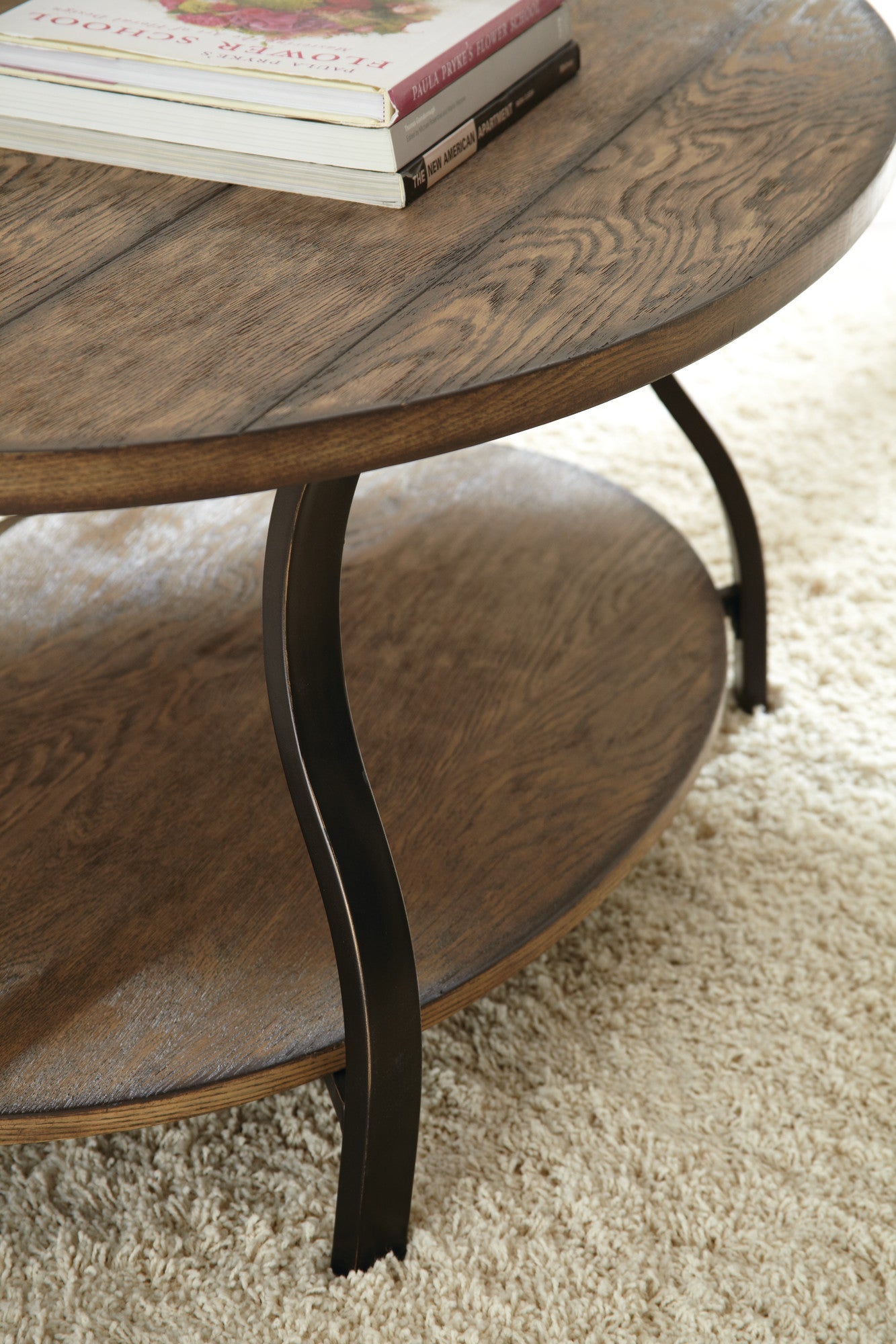 Denise Oval Cocktail Table