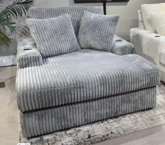 Lindyn Fog Chaise