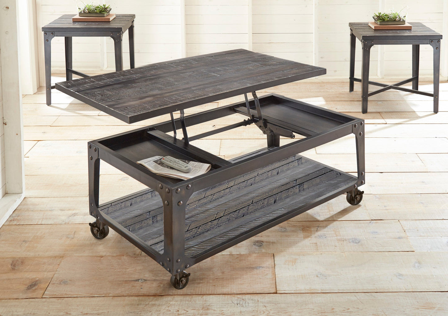 Sherlock Cocktail 2 end Table