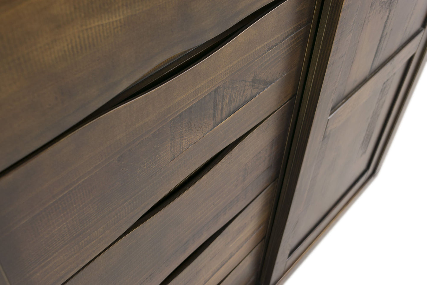 Pasco Gentleman's Chest w/ Glid
