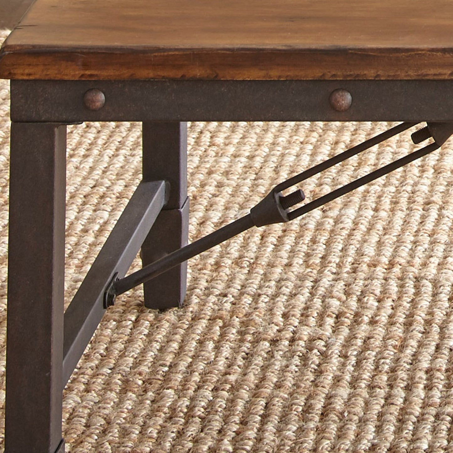 Ashford Cocktail Table