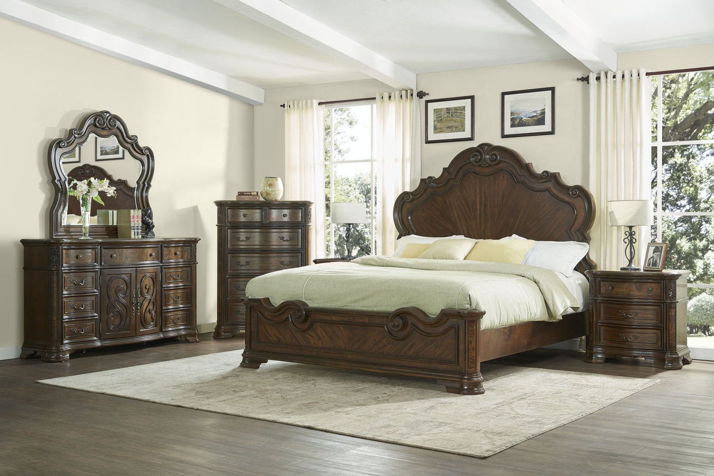 Royale Dresser