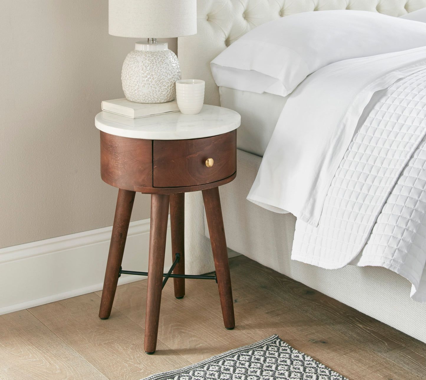 Bangalore White MarbleTop Round