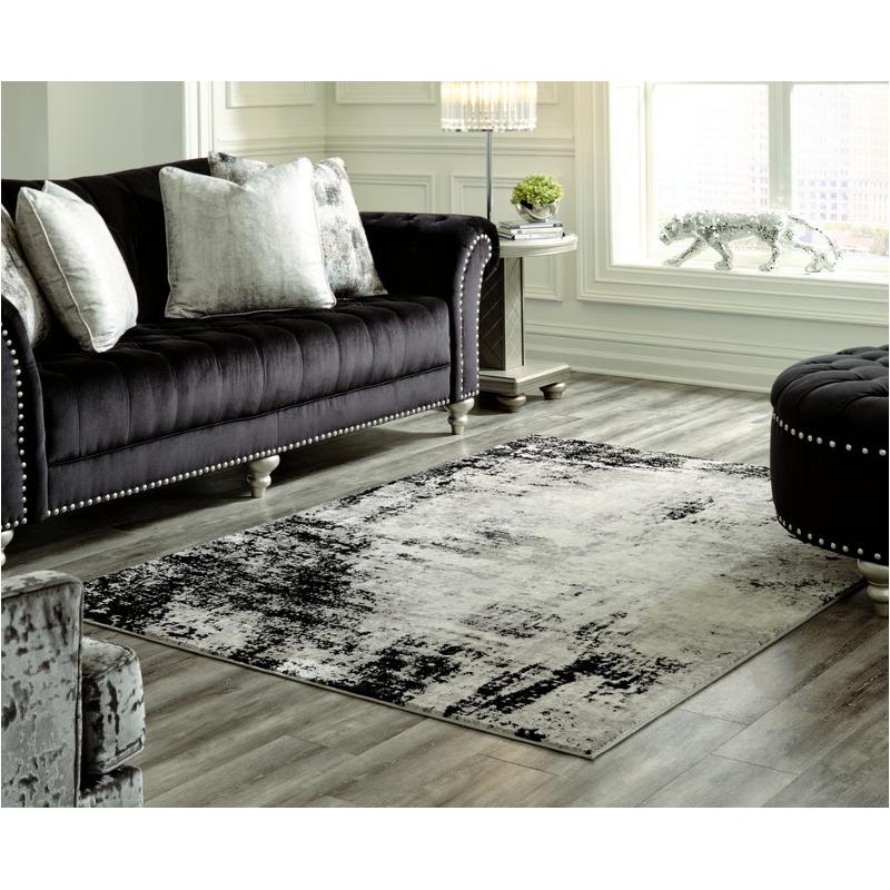 Zekeman Medium Rug