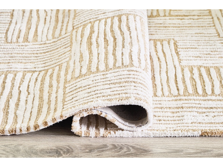 Adanmund Medium Rug 5x7