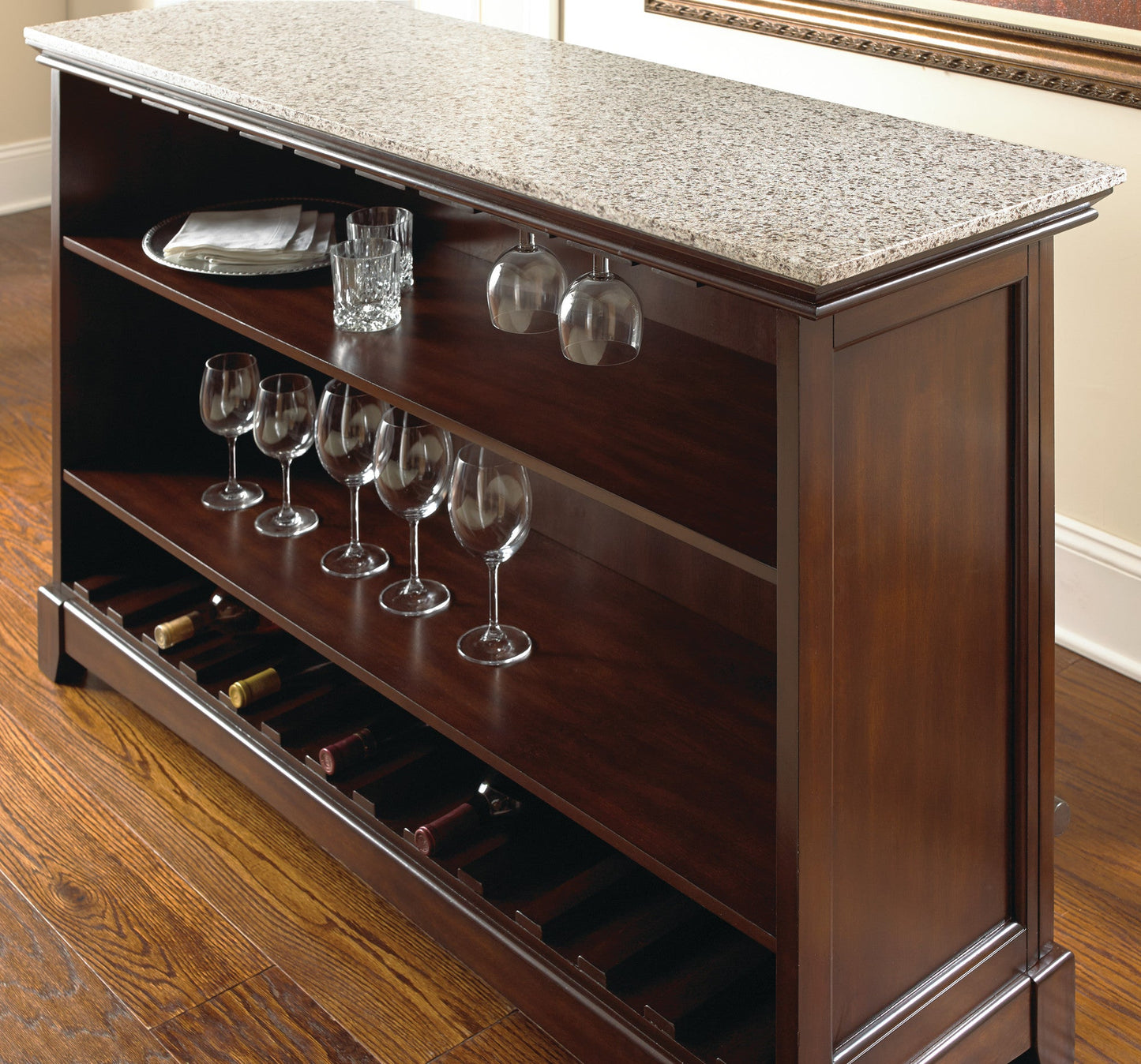Newbury Silverstone Top BarUnit