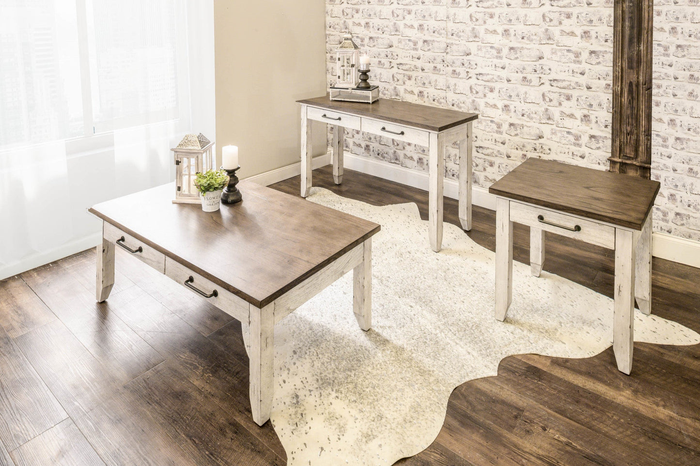 Bear Creek Cocktail Table