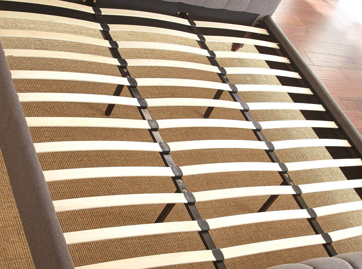 Wilshire King Bed Gray