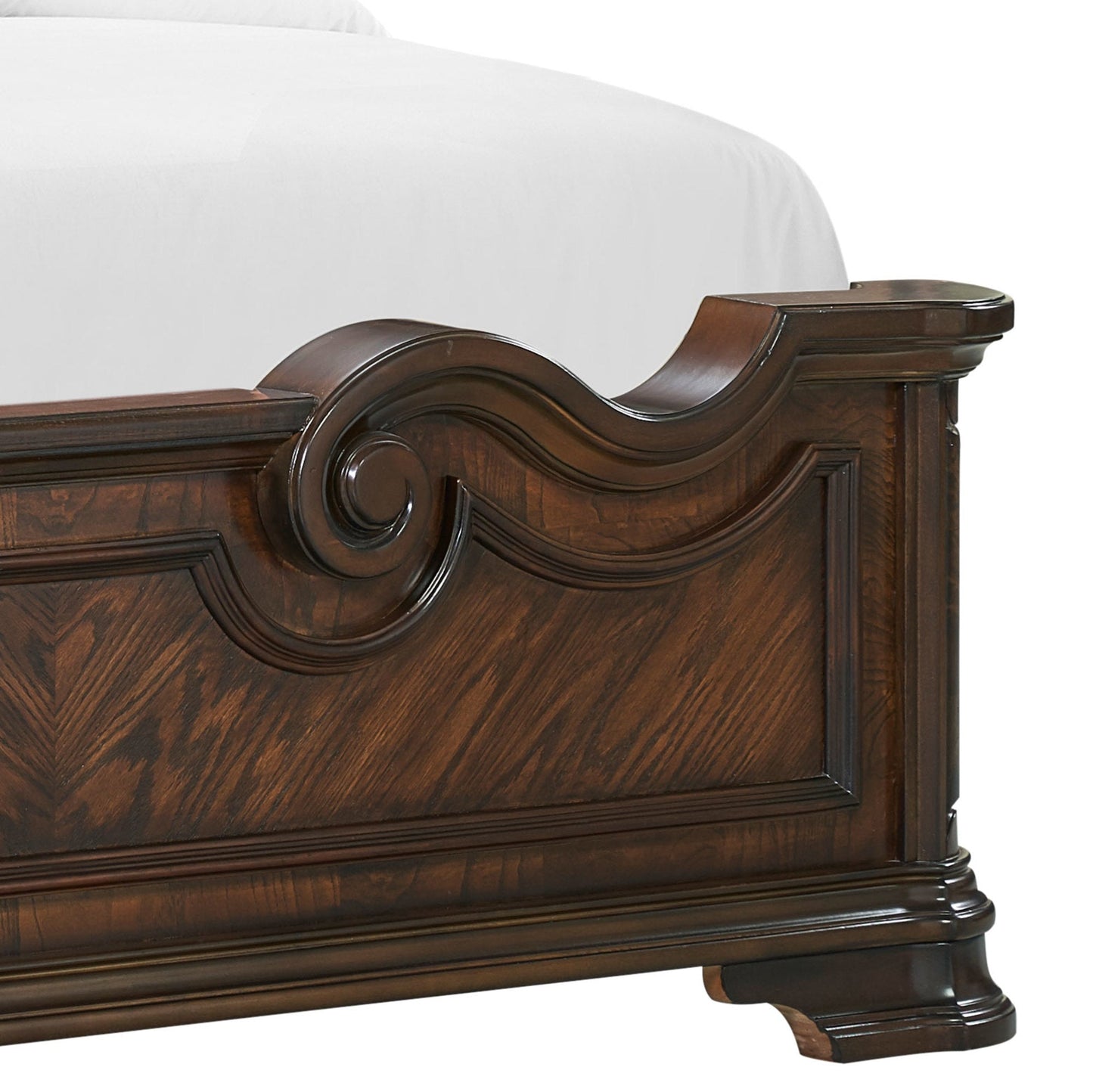 Royale Queen Bed